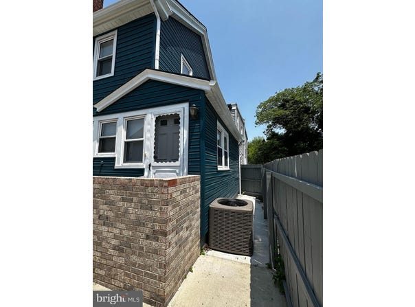 128 W NORTH STREET, DOVER, DE 19904