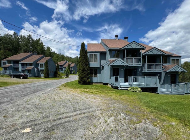50 Crosstown Road, Dover, VT 05356