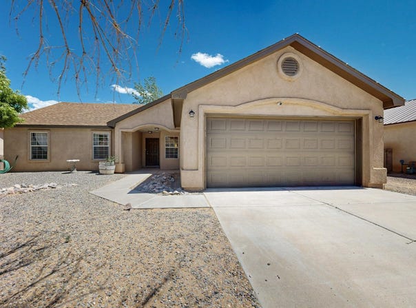 6 CALLE GRANADA, Los Lunas, NM 87031