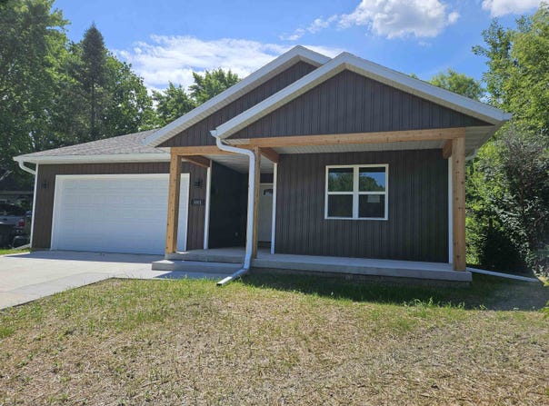 5001 Meinders Road, McFarland, WI 53558