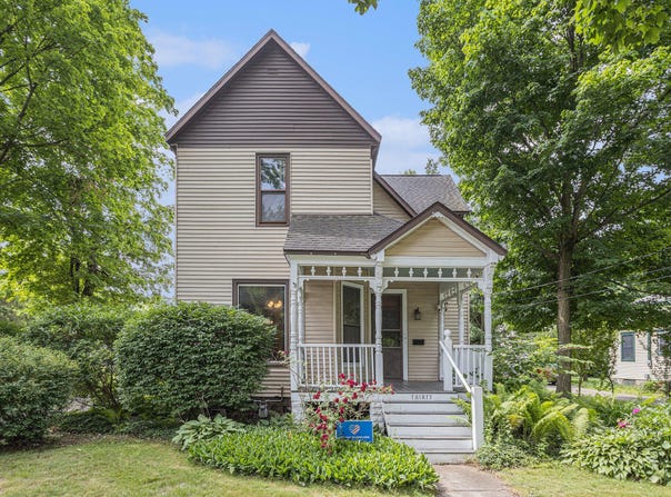 30 E Pierce Street, Coldwater, MI 49036