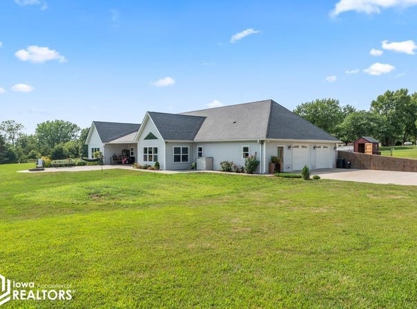 22857 195th Street, Bloomfield, IA 52537