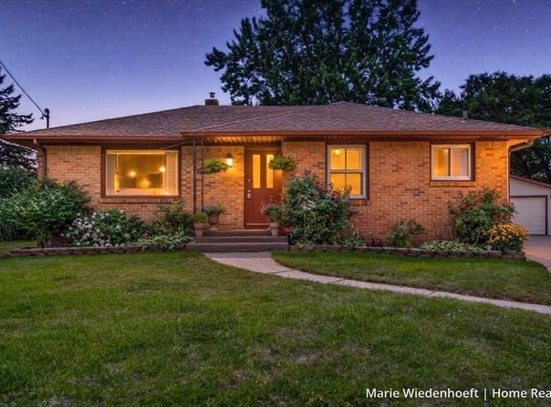 2745 Rockwood Court SW, Wyoming, MI 49519