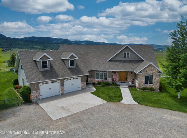 280 CEDAR CIRCLE, Swan Valley, ID 83449