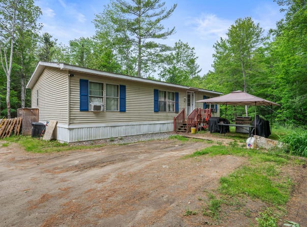 96 Durgin Road, Paris, ME 04281