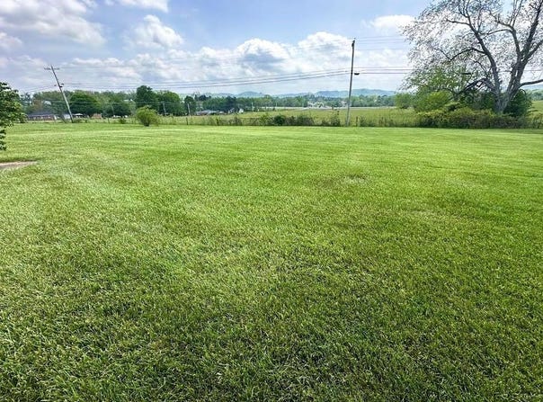 1312 Vineyard Court, Berea, KY 40403