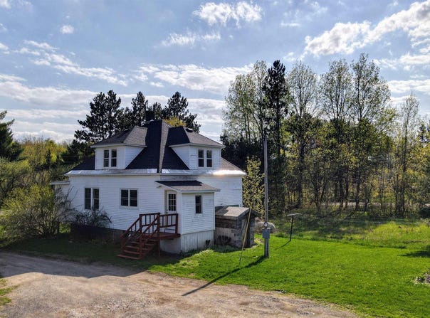 18020 Lake, Pelkie, MI 49958