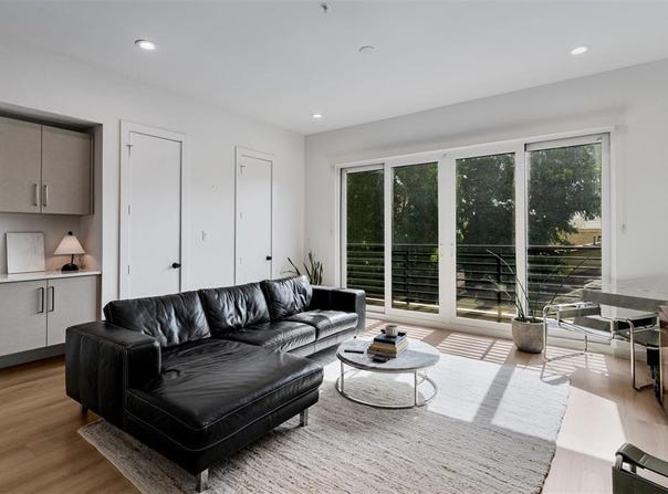 419 W 9th Street, Dallas, TX 75208
