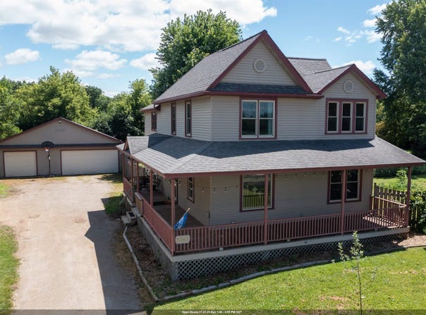 2443 E WISCONSIN Avenue, APPLETON, WI 54911