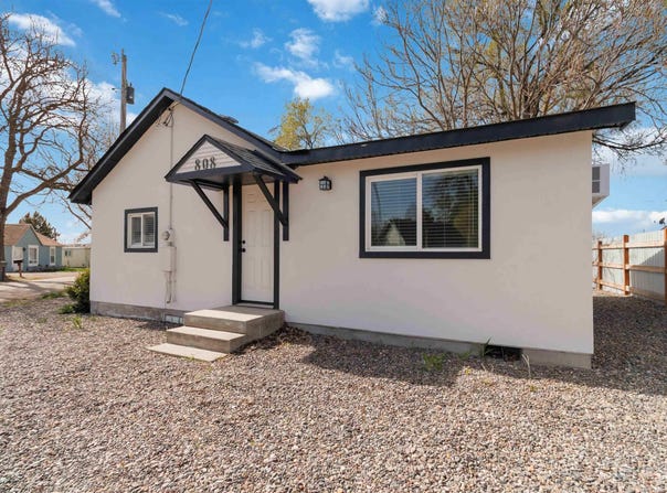 808 E Bates Ave, Parma, ID 83660