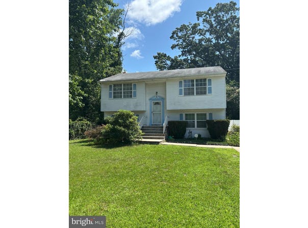 217 ASHLAND AVENUE, CHERRY HILL, NJ 08003