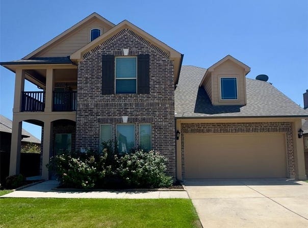 725 Lyndhurst Drive, Anna, TX 75409