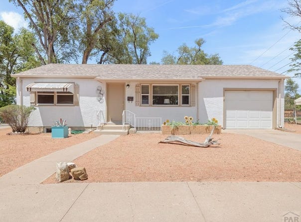 924 Alexander Circle, Pueblo, CO 81001