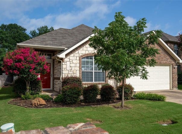 4618 Island Bay Drive, Arlington, TX 76016