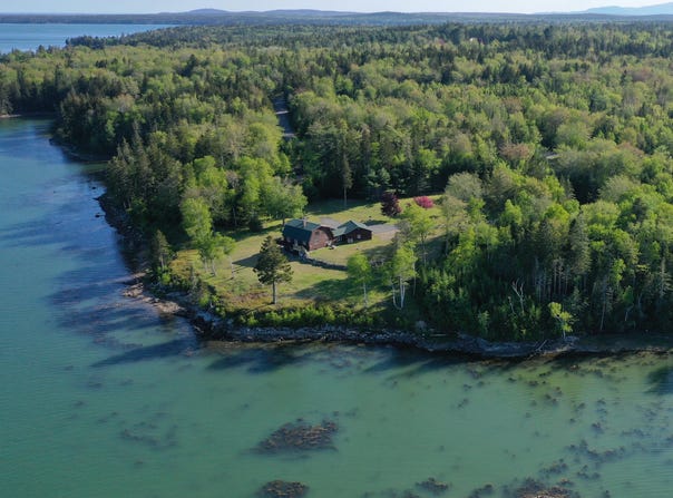 10 Spruce Reach, Gouldsboro, ME 04607
