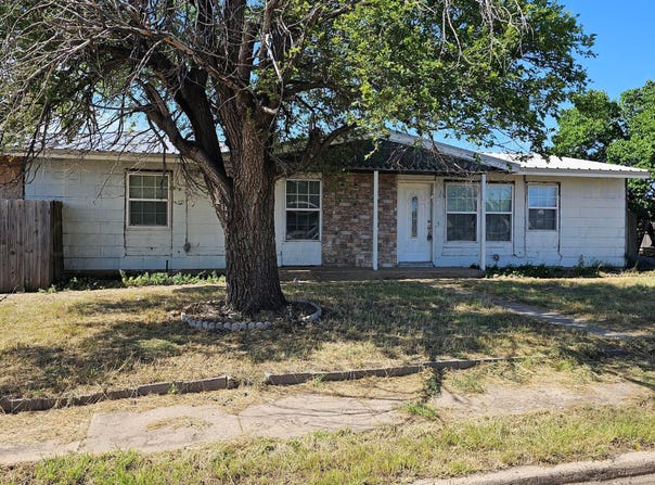1300 Patton Circle, Borger, TX 79007