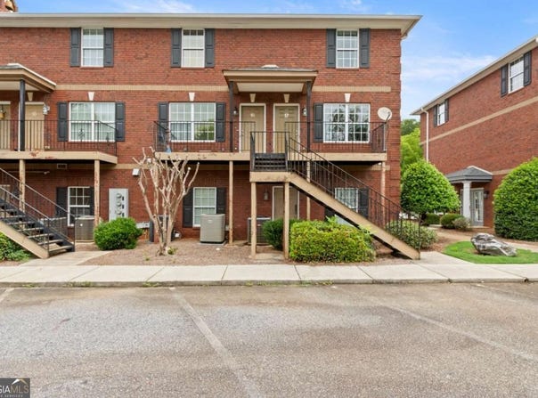 105 Whitehead, Athens, GA 30606