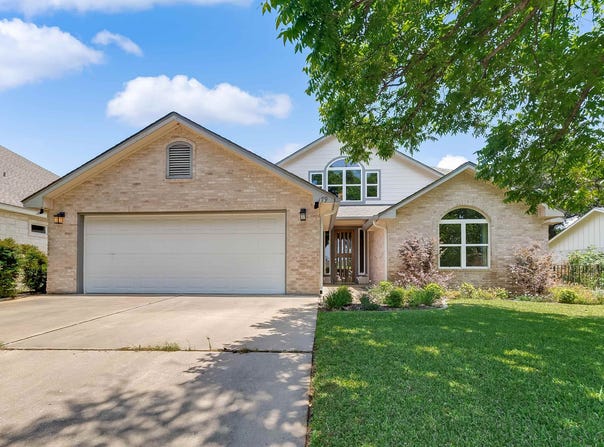 179 Turkey Run, Meadowlakes, TX 78654