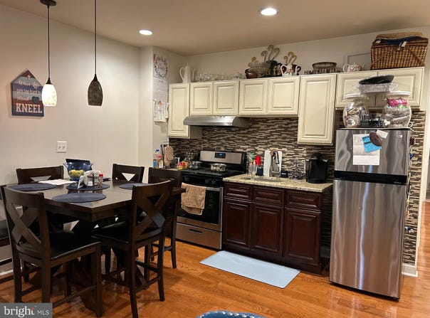20 S HIGHLAND AVENUE, LANSDOWNE, PA 19050