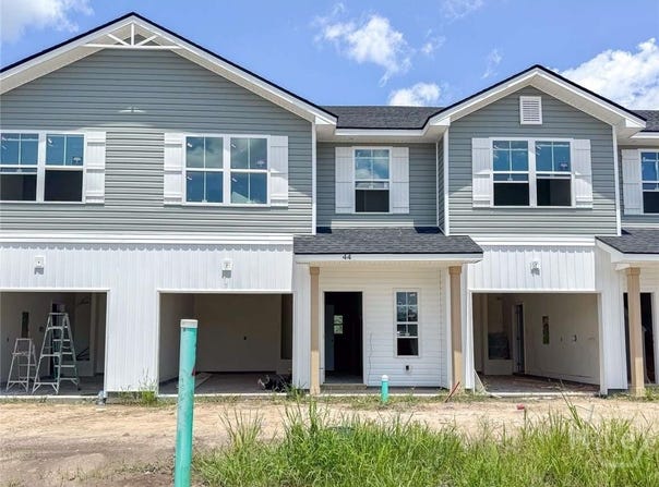 44 Beaumont Drive, Hinesville, GA 31313