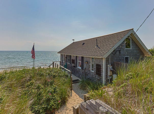 47 Pond Road, Truro, MA 02666