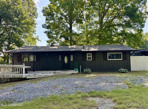 2570 Pine Drive, Hernando, MS 38632