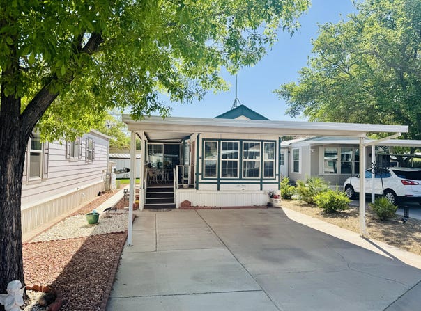 1160 E TELEGRAPH St, Washington, UT 84780