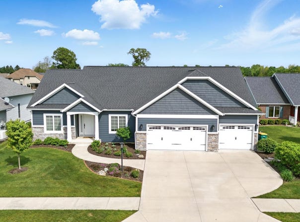 2953 Bonfire Place, Fort Wayne, IN 46814-2506