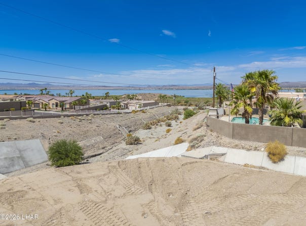 1640 Kirk Dr, Lake Havasu City, AZ 86404