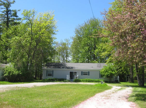 1616 Lakeview Drive, Alpena, MI 49707