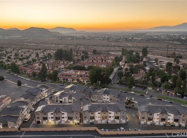 1122 Santo Antonio Drive, Colton, CA 92324
