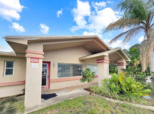 600 N EUSTIS STREET, EUSTIS, FL 32726
