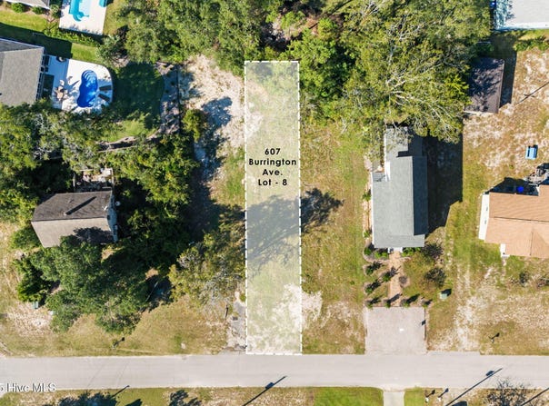 607 Burrington Avenue, Southport, NC 28461