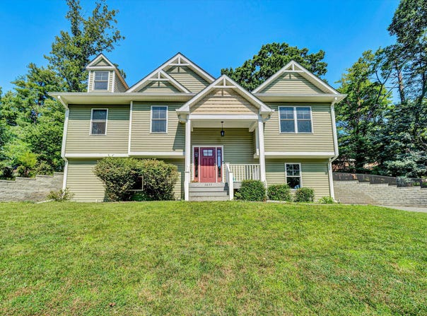 3857 Park LN SW, Roanoke, VA 24015