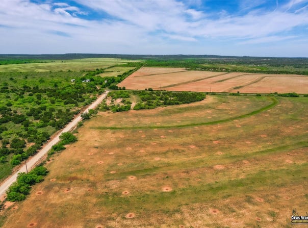 Fm 1039, Crowell, TX 79227