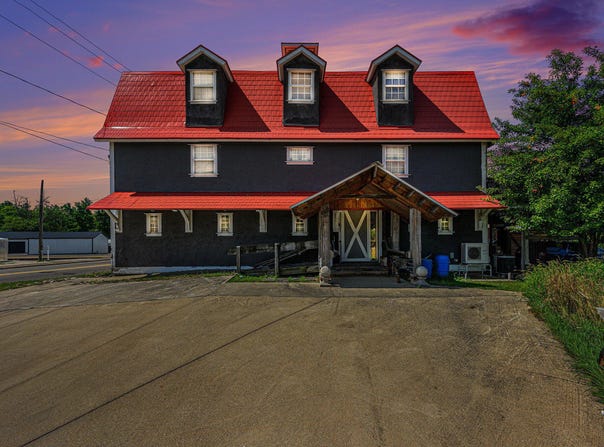 721 E Bridge Street, Plainwell, MI 49080