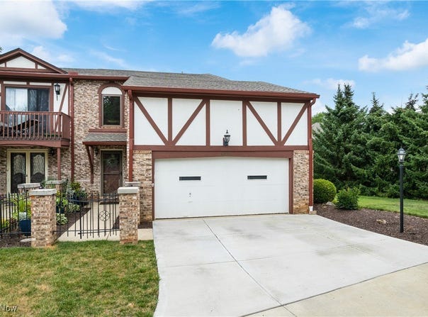22500 Center Ridge Road unit: D, Rocky River, OH 44116