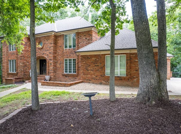 1001 Lake Point Lane, Columbia, MO 65203