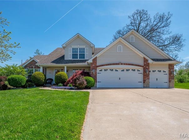 1004 Kodiak Court, Wentzville, MO 63385
