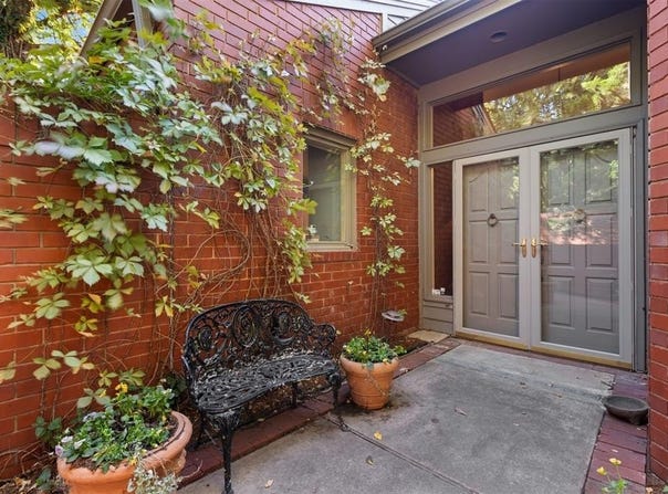 2825 NW Grand Boulevard, Oklahoma City, OK 73116