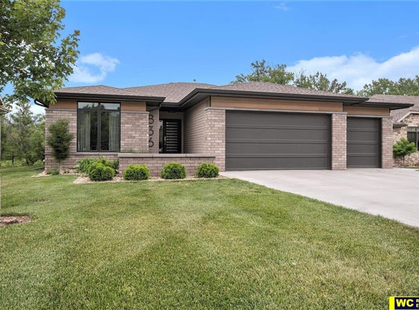 836 N 18 Avenue, Blair, NE 68008