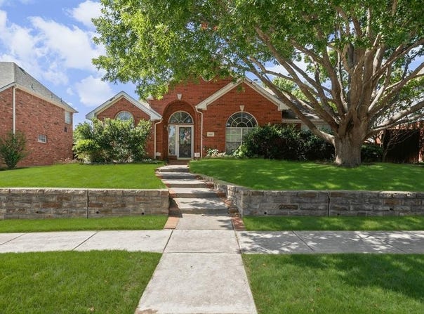 8616 Pinnacle Drive, Frisco, TX 75033