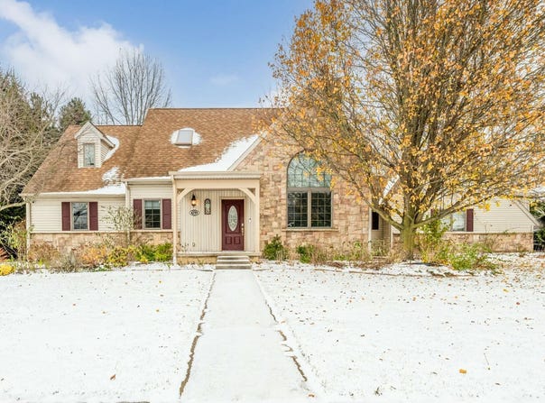 4799 Luther Path, St. Joseph, MI 49085