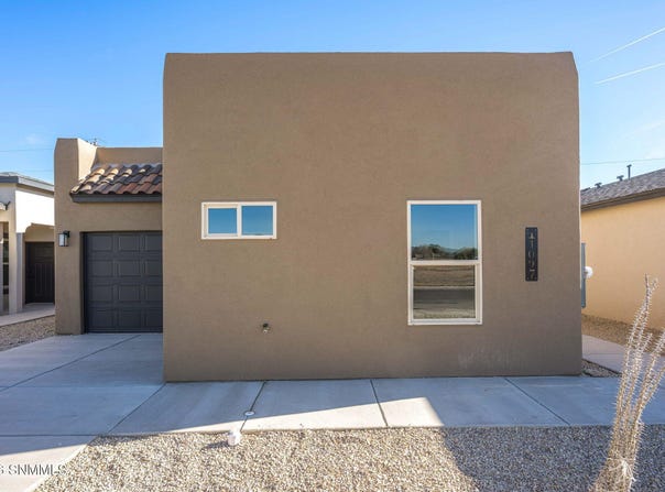 1097 Chitamacha Road, Las Cruces, NM 88007