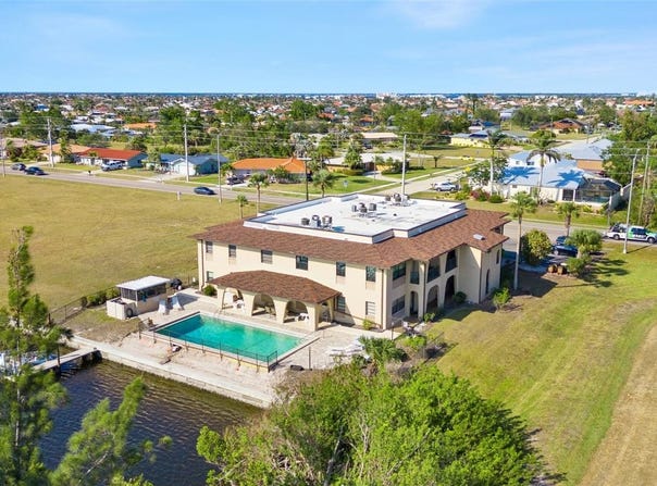 1217 AQUI ESTA DRIVE, PUNTA GORDA, FL 33950