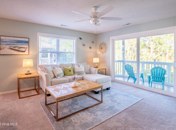 3030 Marsh Winds Circle, Southport, NC 28461