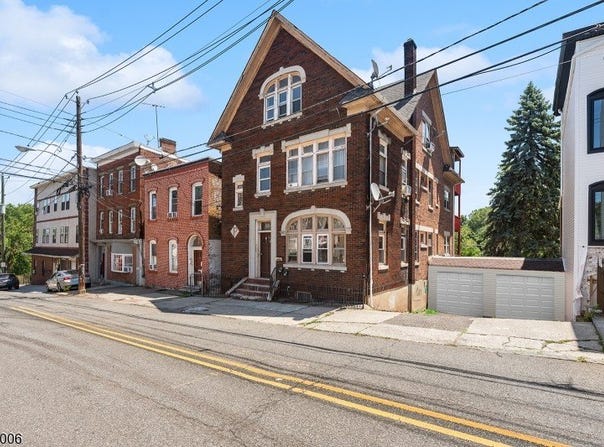 80 Front St, Paterson City, NJ 07522-1449