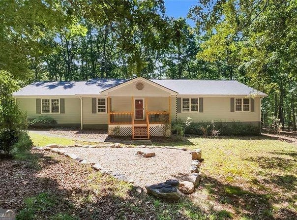 180 Watts Lake, Mcdonough, GA 30252
