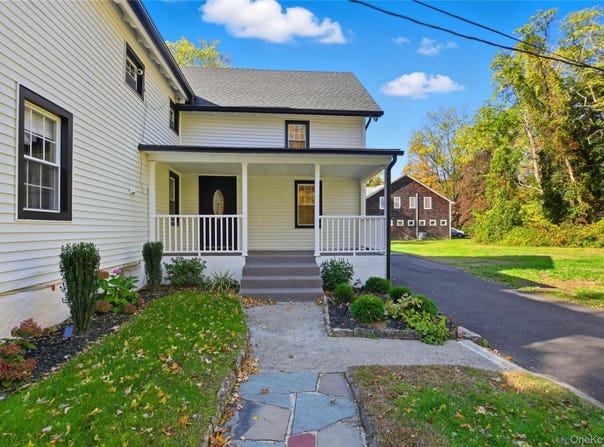 39 Cox Avenue, Armonk, NY 10504