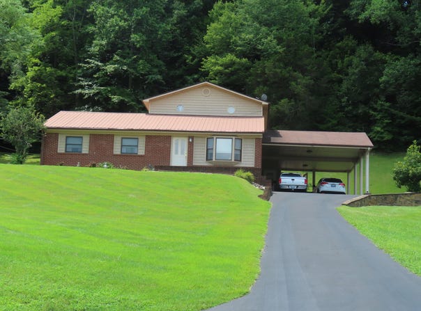 606 Rawcel Street, Morehead, KY 40351